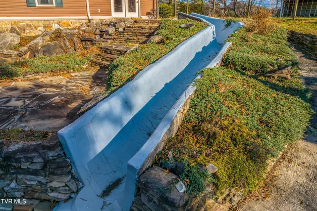 $899,900 | 2011 Mars Hill Road, Talbott, TN 37877