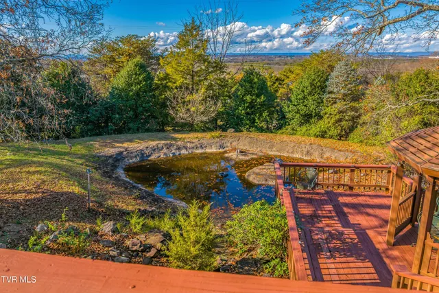 $894,900 | 2011 Mars Hill Road, Talbott, TN 37877