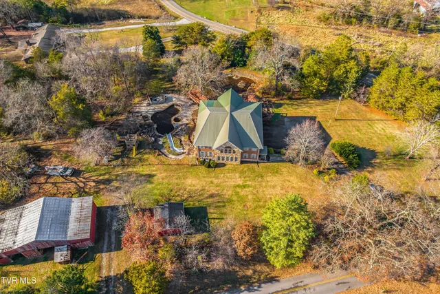 $894,900 | 2011 Mars Hill Road, Talbott, TN 37877