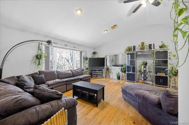 $429,900 | 74 Pocatello Road, Middletown, NY 10940