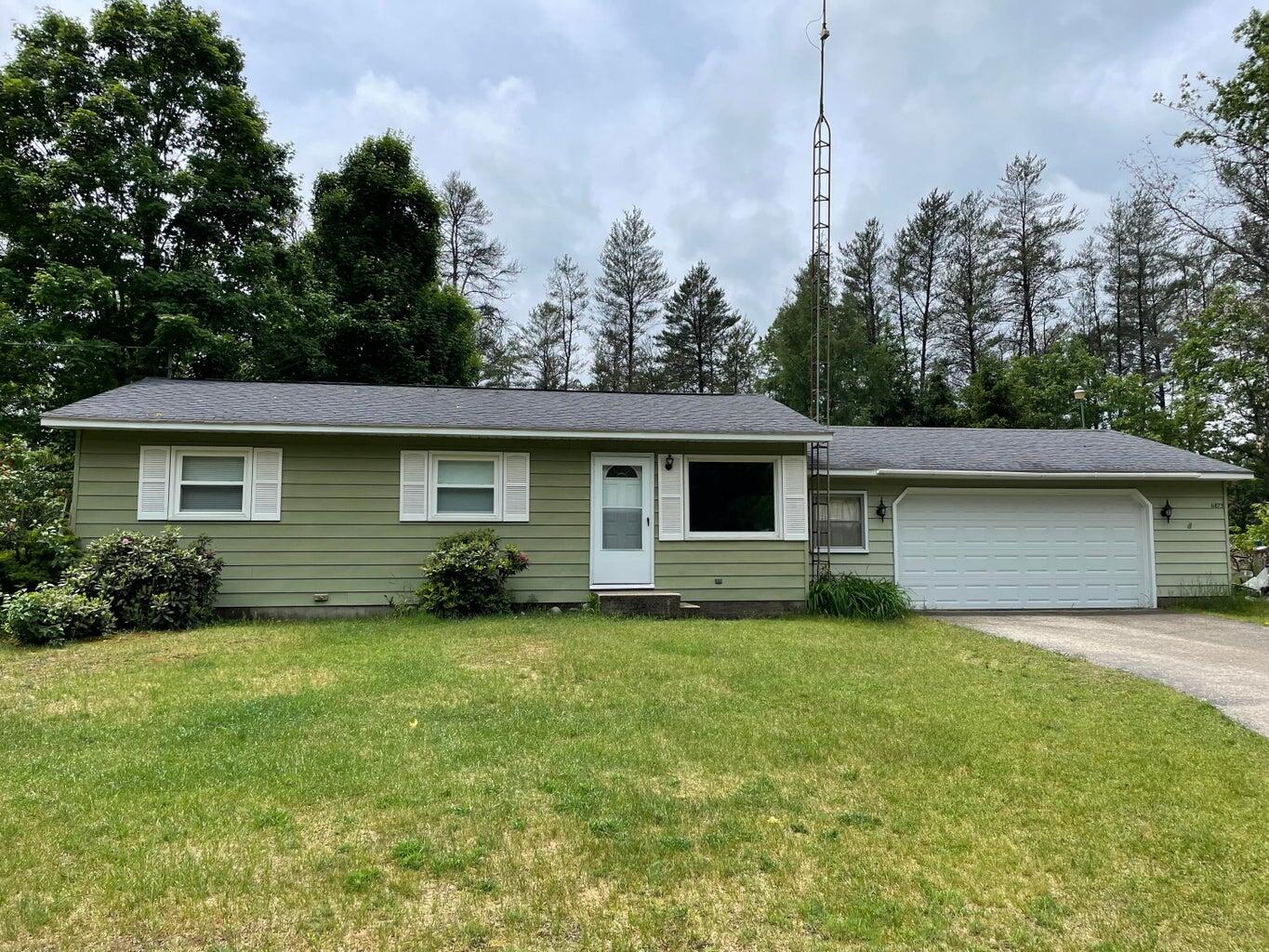 11875 Hoetzel Road Roscommon, MI 48653 - Photo 17 of 21 20240606144509175042000000-o