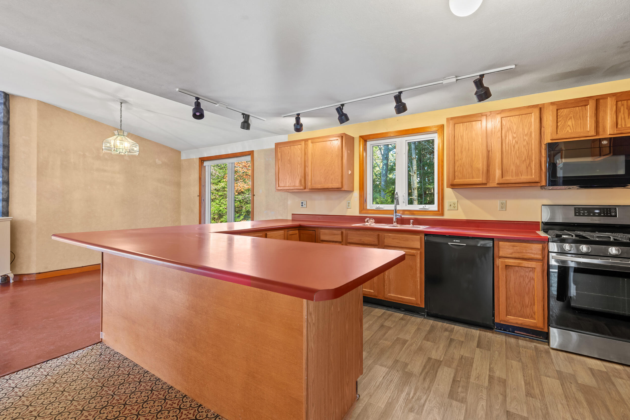 3 Nonesuch Road Saco, ME 04072 - Photo 13 of 36 3 nonesuch rd, saco_006