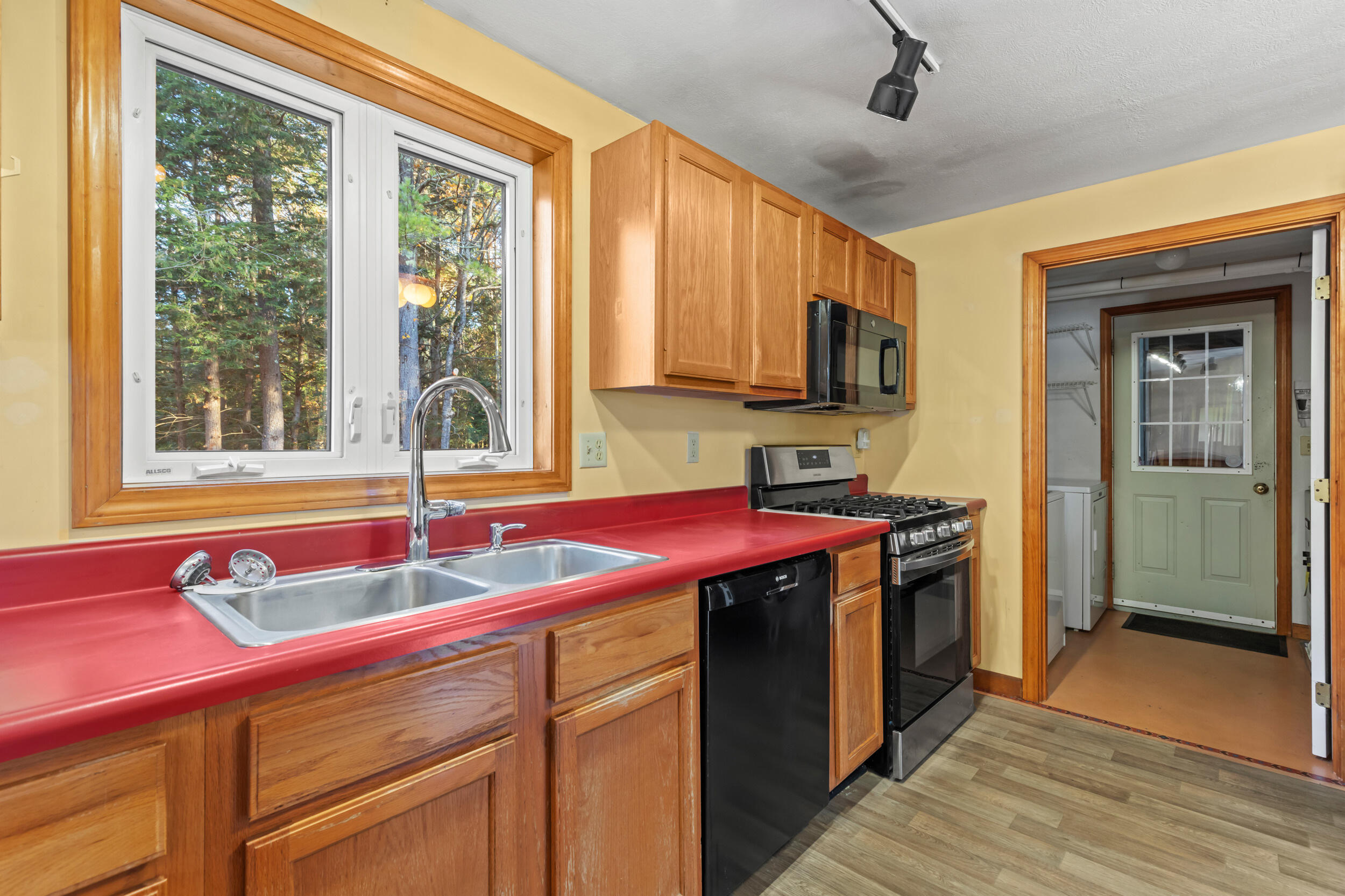 3 Nonesuch Road Saco, ME 04072 - Photo 15 of 36 3 nonesuch rd, saco_008