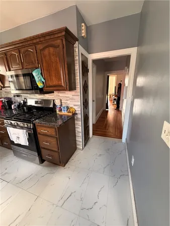 $770,000 | 75 Sumter Street, Providence, RI 02907