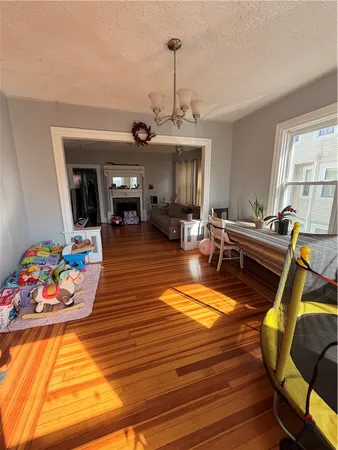 $770,000 | 75 Sumter Street, Providence, RI 02907