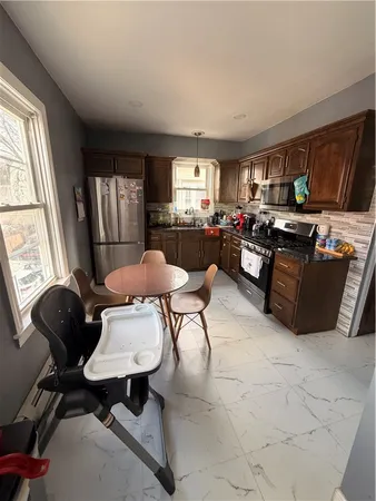 $770,000 | 75 Sumter Street, Providence, RI 02907