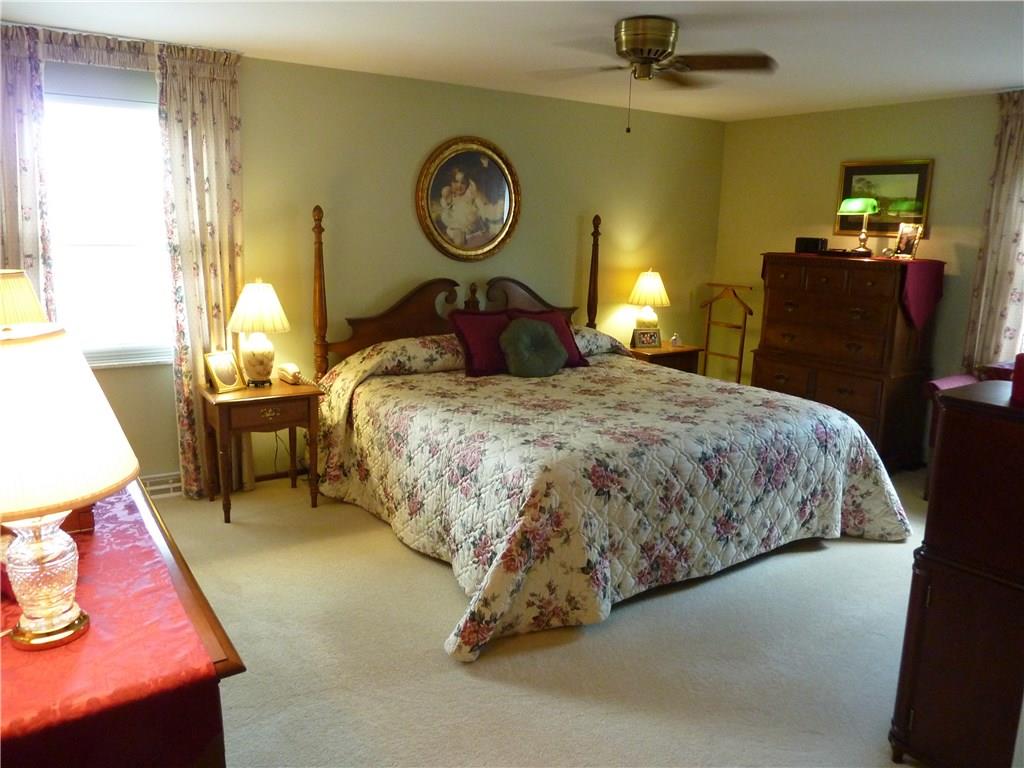2012 Red Coach Road Allison Park, PA 15101 - Photo 10 of 17 Large and Spacious Master Bedroom