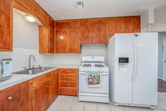 $124,900 | 2404 West Rita Street, Wichita, KS 67213