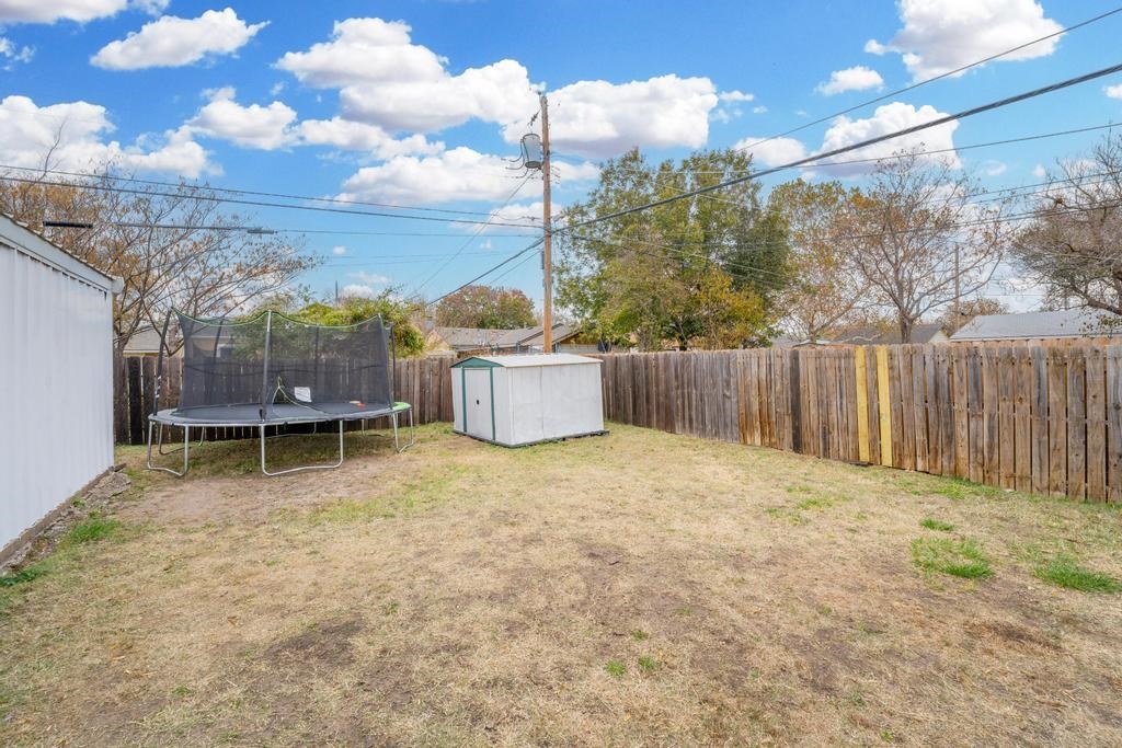 2404 West Rita Street Wichita, KS 67213 - Photo 29 of 36
