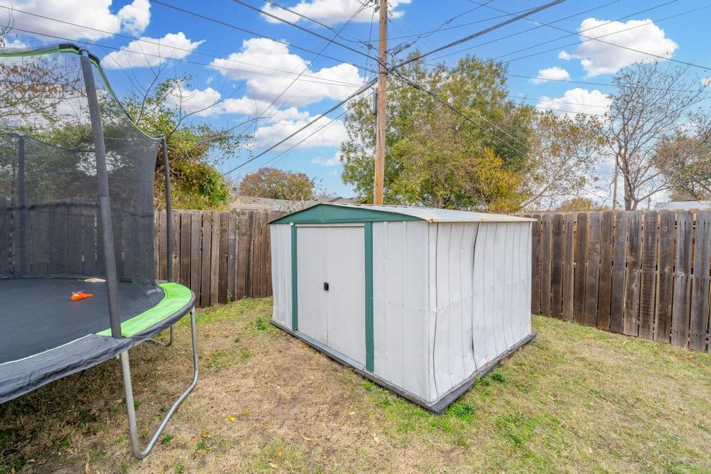 2404 West Rita Street Wichita, KS 67213 - Photo 32 of 36