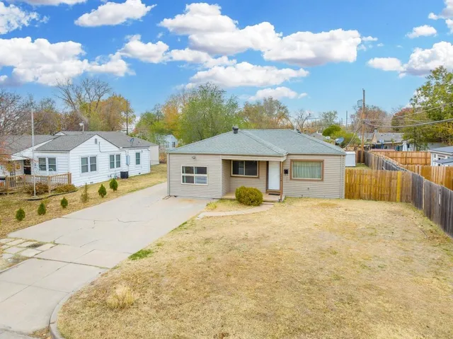 $124,900 | 2404 West Rita Street, Wichita, KS 67213