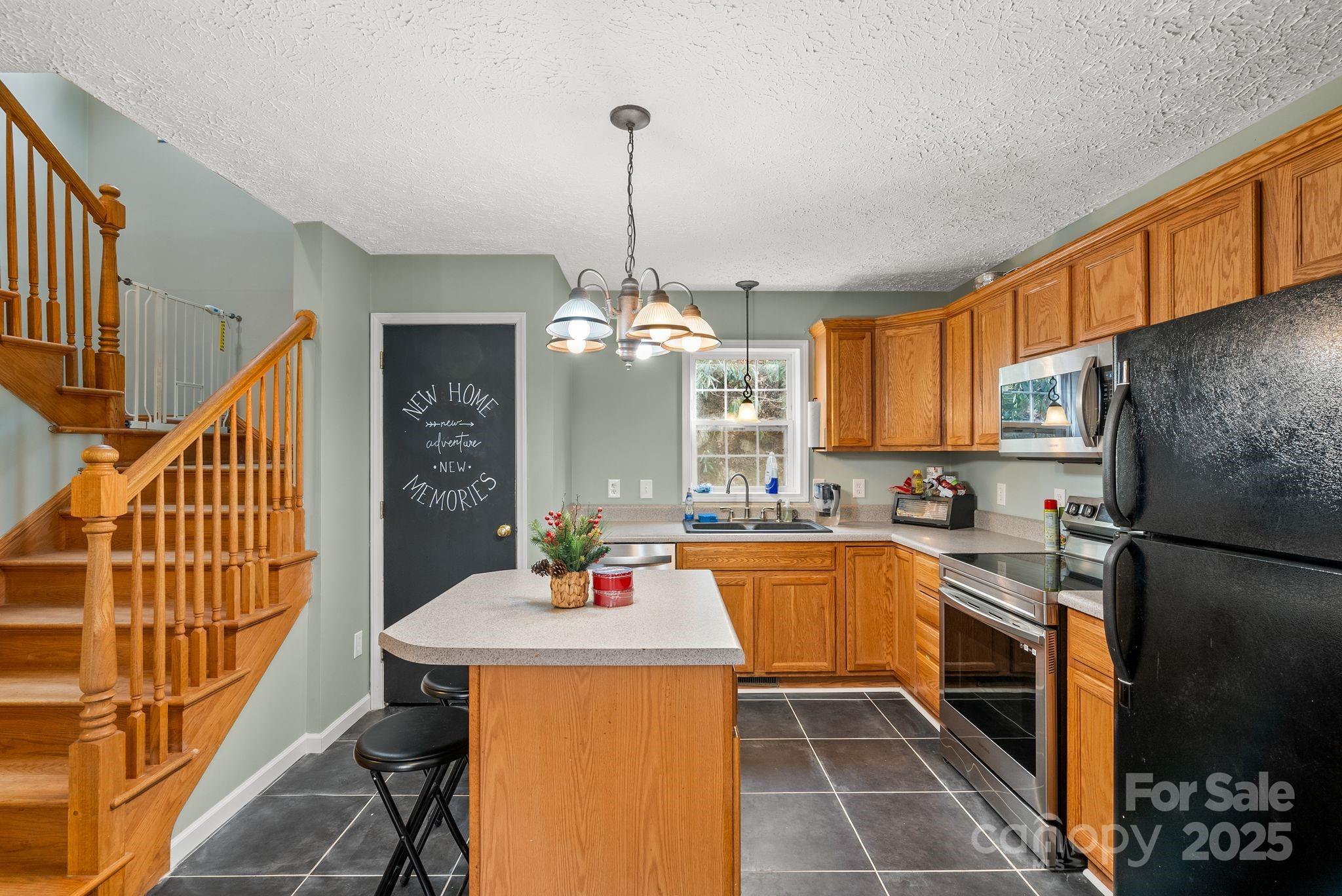 842 Grouse Road Clyde, NC 28721 - Photo 11 of 43