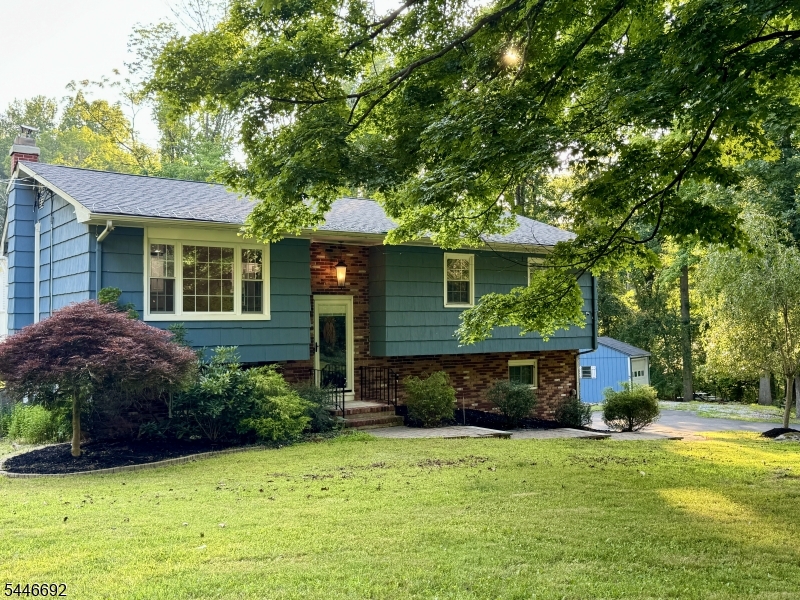 82 Catswamp Road Hackettstown, NJ 07840 - Photo 2 of 37 Gallery Image 2