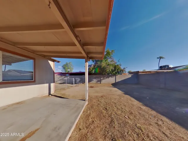 $1,829 | 13601 North 41st Street, Phoenix, AZ 85032