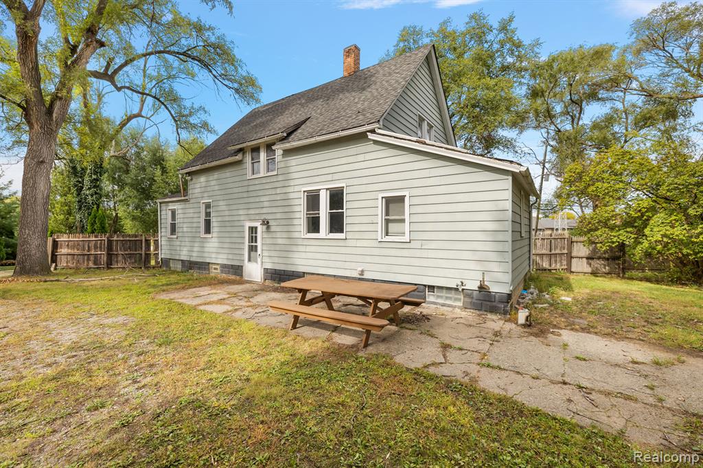 8360 East 13 Mile Road Warren, MI 48093 - Photo 17 of 37 Gallery Image 17