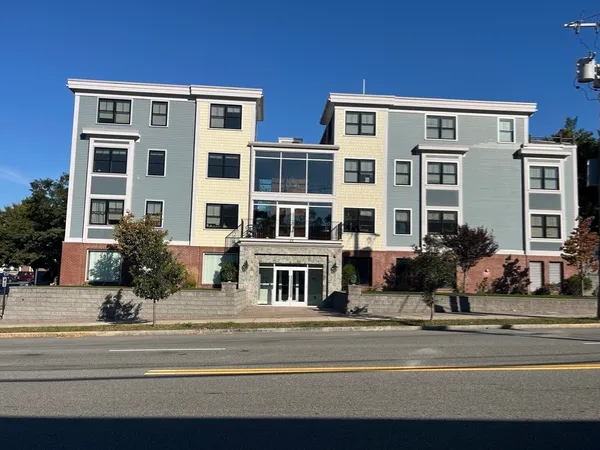 $4,000 | 45 Spring Street, Unit 18, Boston, MA 02132