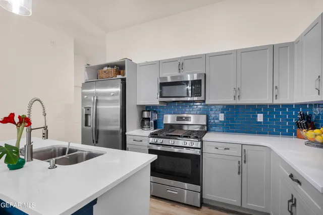 $280,000 | 5822 Willet Drive, Santa Teresa, NM 88008