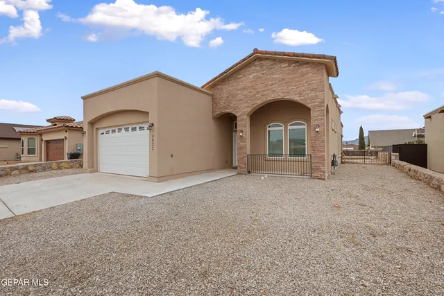 $280,000 | 5822 Willet Drive, Santa Teresa, NM 88008