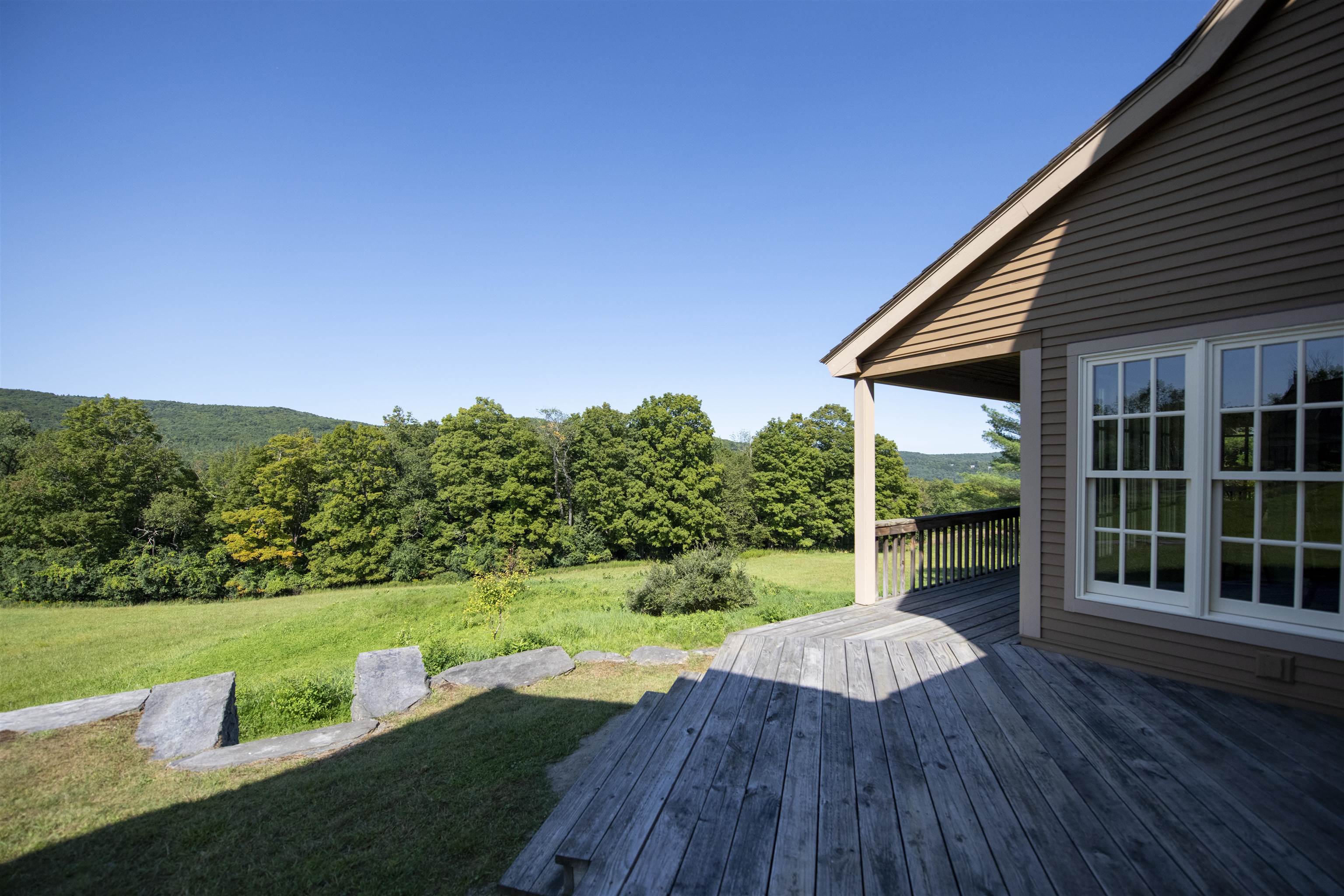 793 Hillside Road Hartford, VT 05059 - Photo 28 of 43 Gallery Image 28