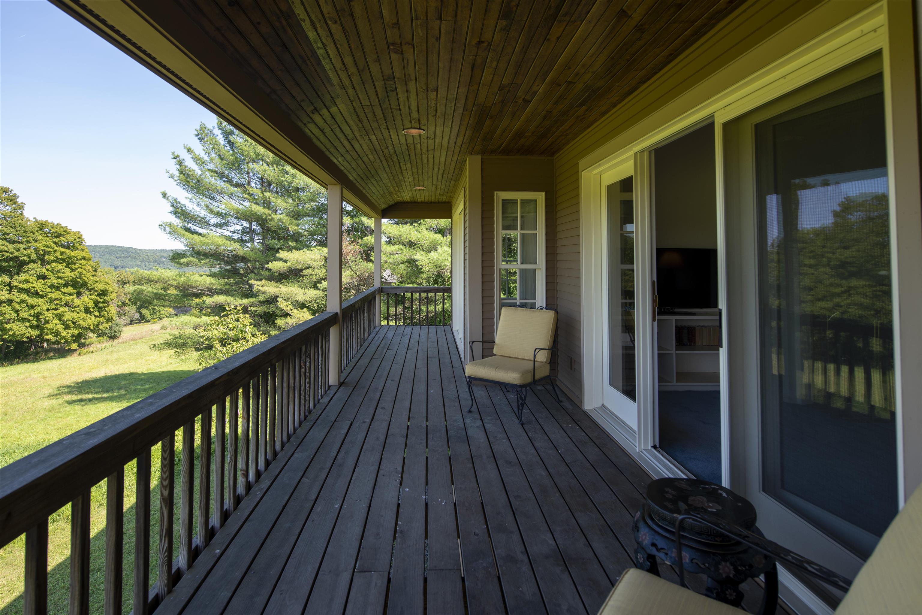793 Hillside Road Hartford, VT 05059 - Photo 39 of 43 Gallery Image 39