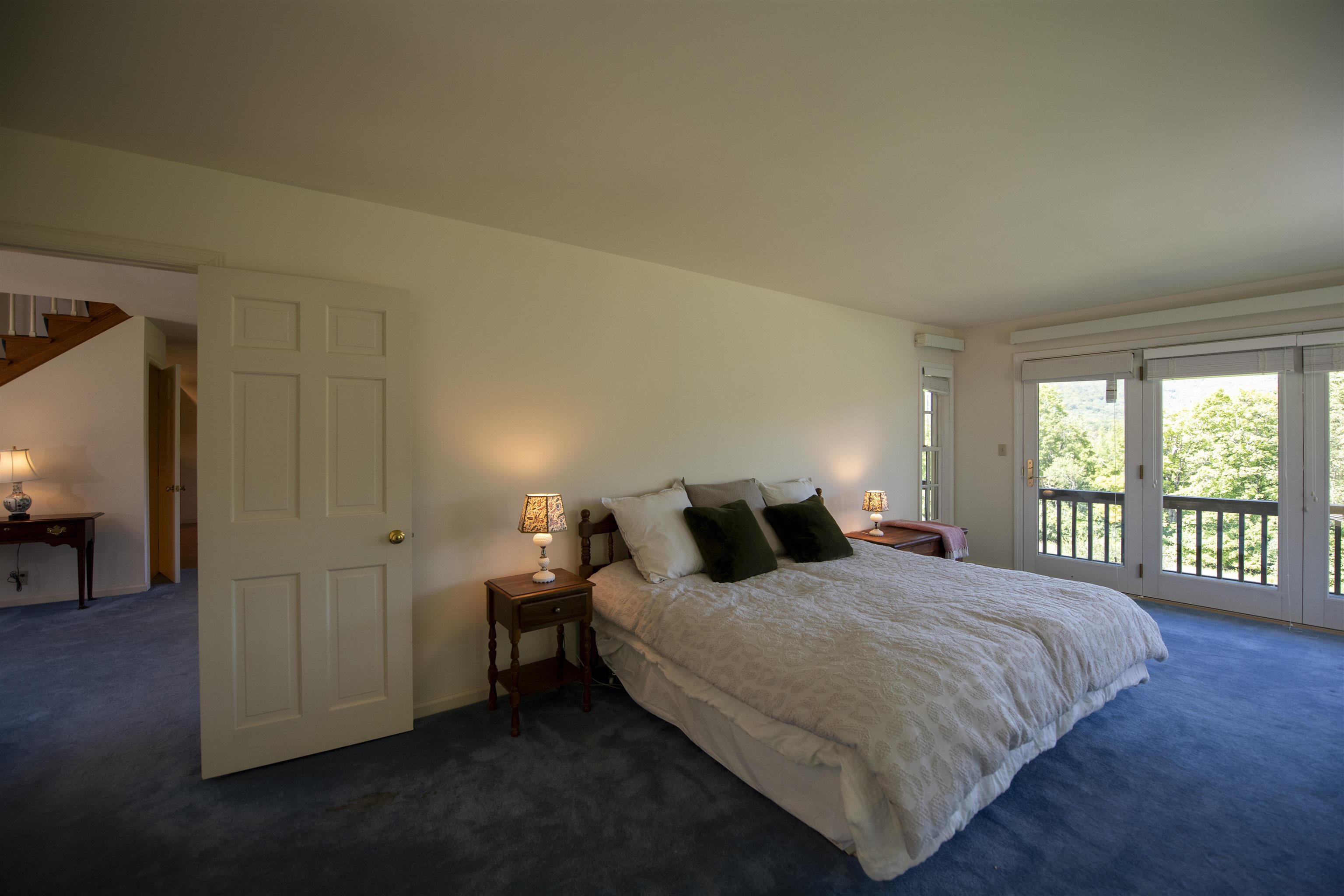 793 Hillside Road Hartford, VT 05059 - Photo 6 of 43 Gallery Image 6