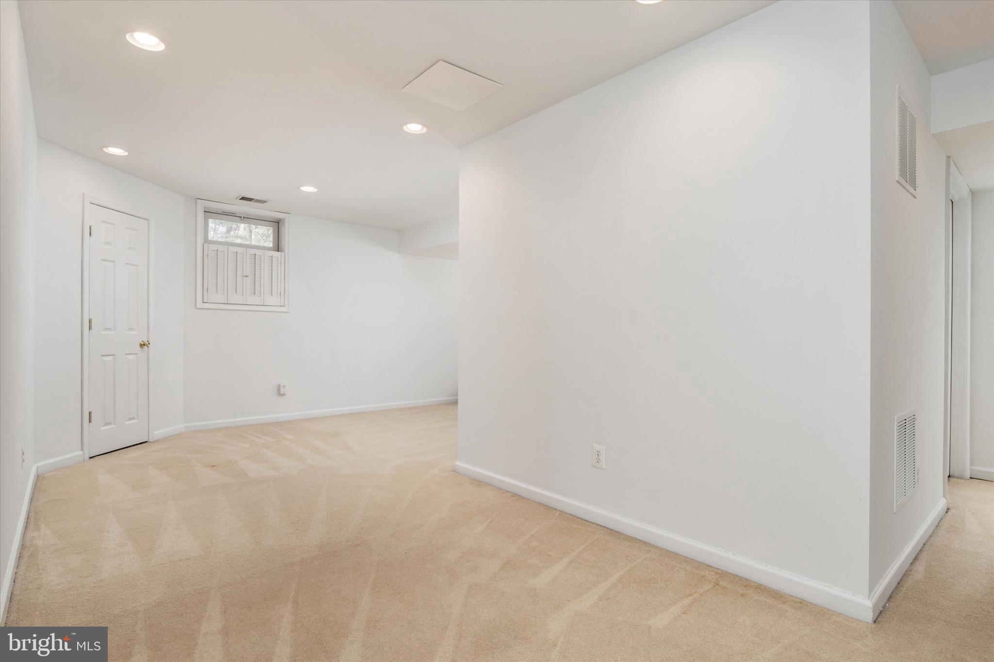 1500 Ridge Forest Way Hanover, MD 21076 - Photo 33 of 48