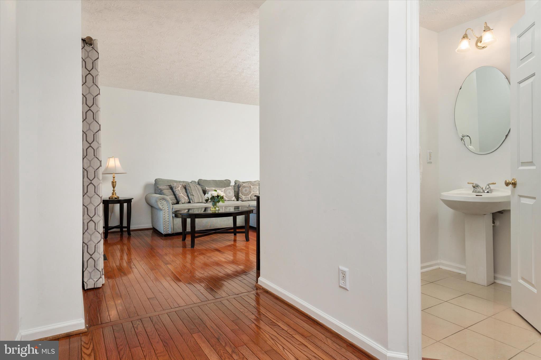 1500 Ridge Forest Way Hanover, MD 21076 - Photo 6 of 48