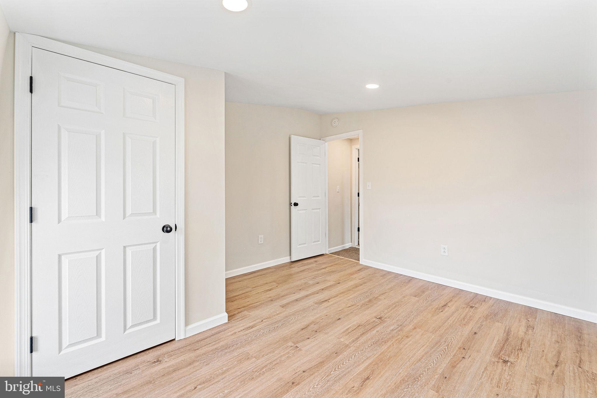 323 Morris Street Gloucester City, NJ 08030 - Photo 14 of 22