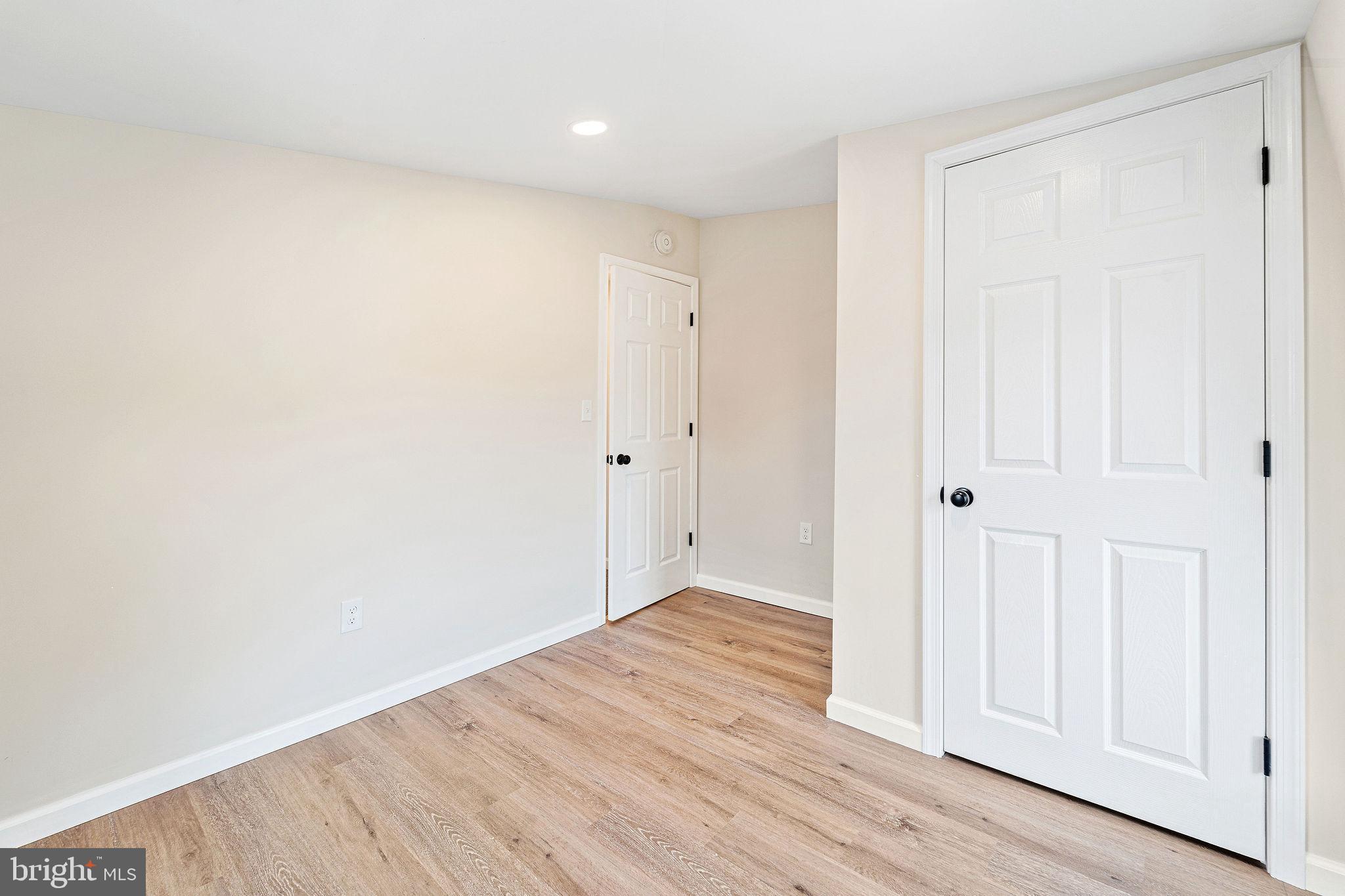 323 Morris Street Gloucester City, NJ 08030 - Photo 16 of 22