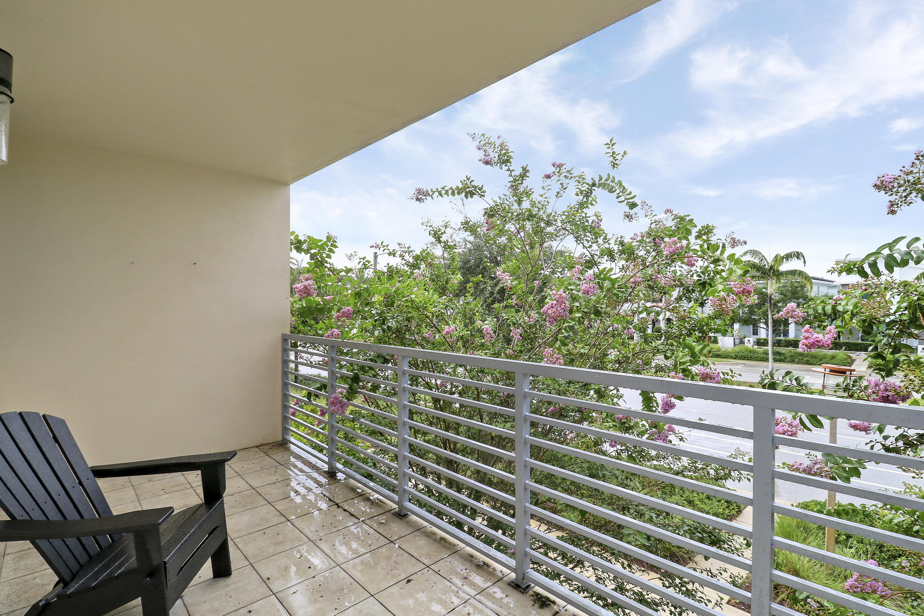 5021 Grandiflora Road Palm Beach Gardens, FL 33418 - Photo 24 of 52 37 - House