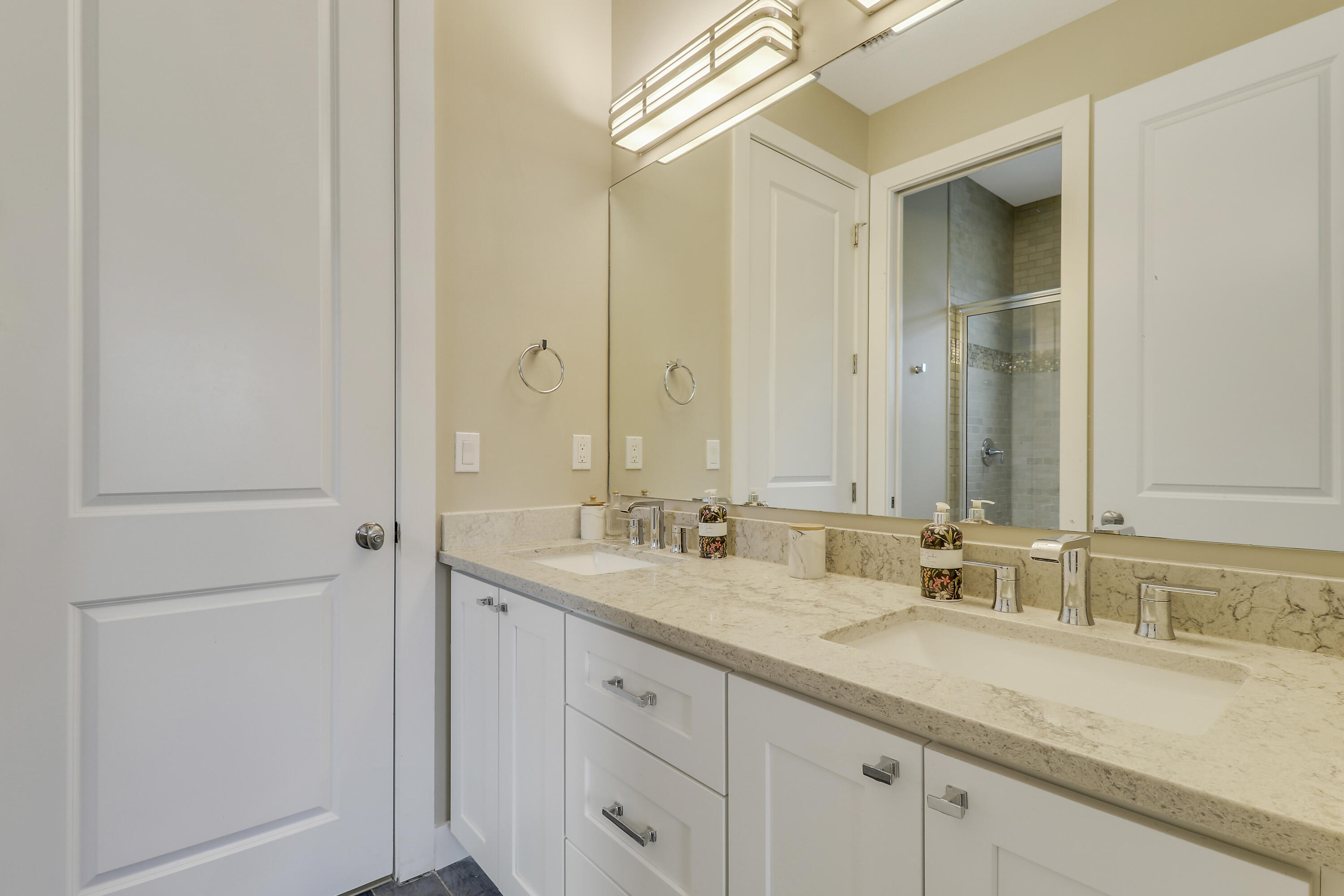 5021 Grandiflora Road Palm Beach Gardens, FL 33418 - Photo 36 of 52 56 - House