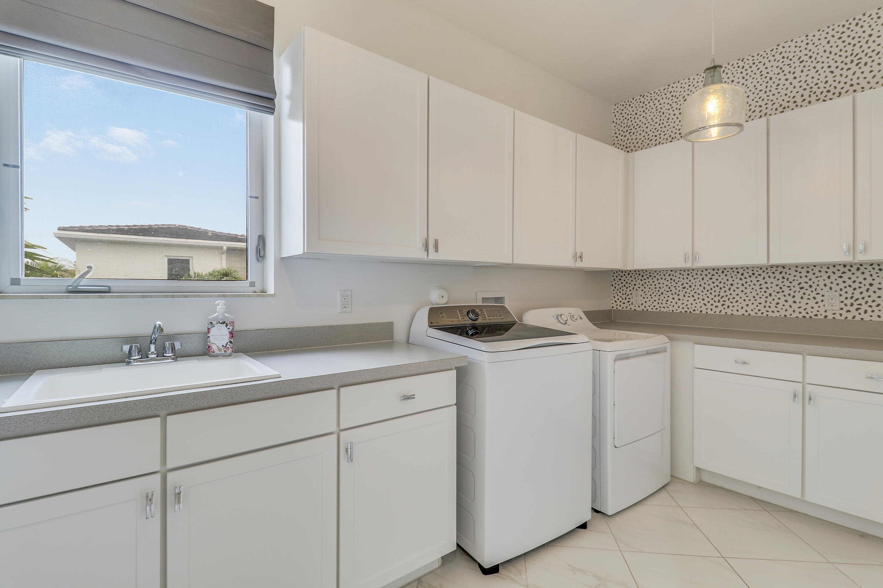 5021 Grandiflora Road Palm Beach Gardens, FL 33418 - Photo 40 of 52 62 - House