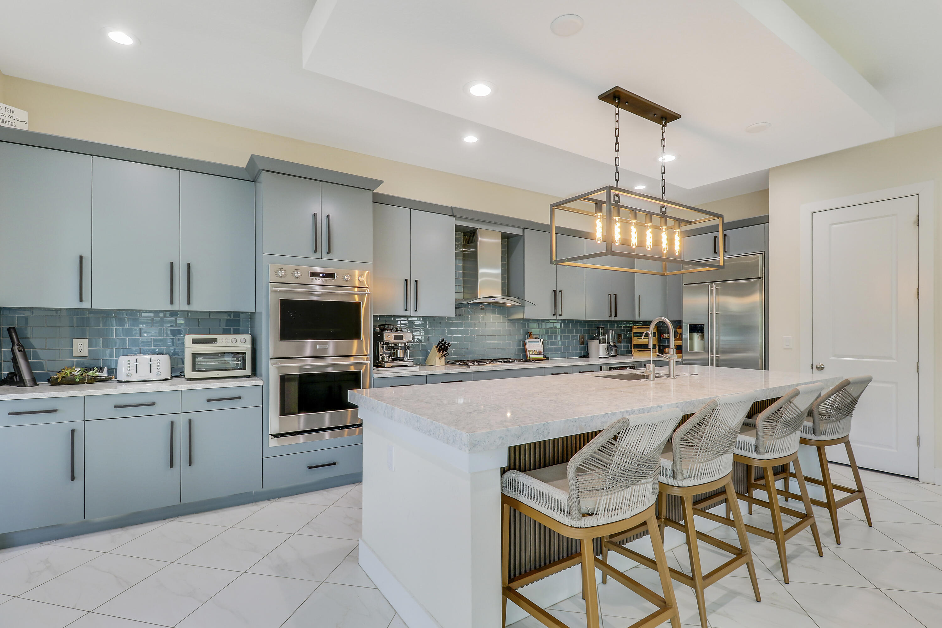 5021 Grandiflora Road Palm Beach Gardens, FL 33418 - Photo 9 of 52 13 - House