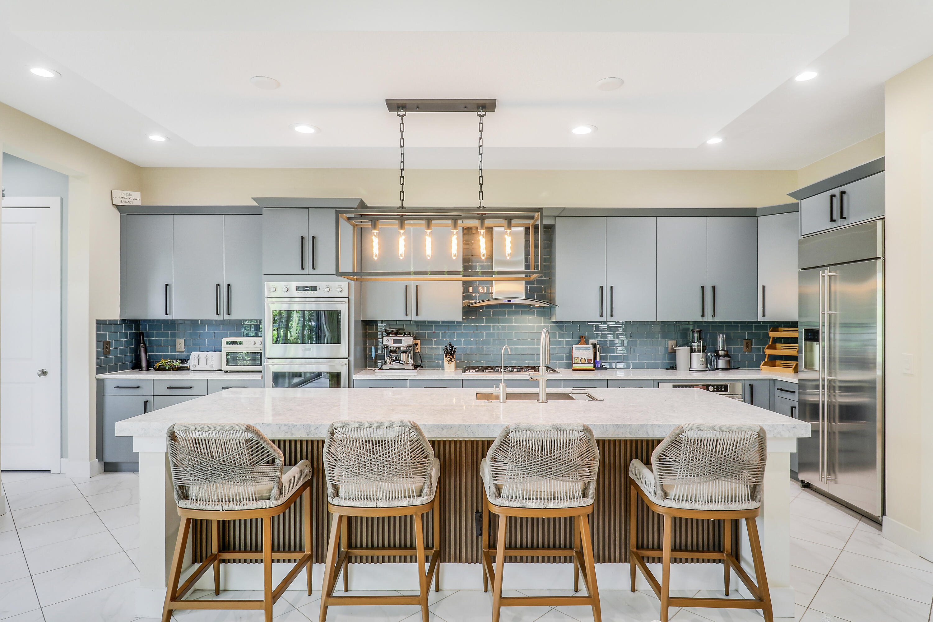 5021 Grandiflora Road Palm Beach Gardens, FL 33418 - Photo 10 of 52 14 - House