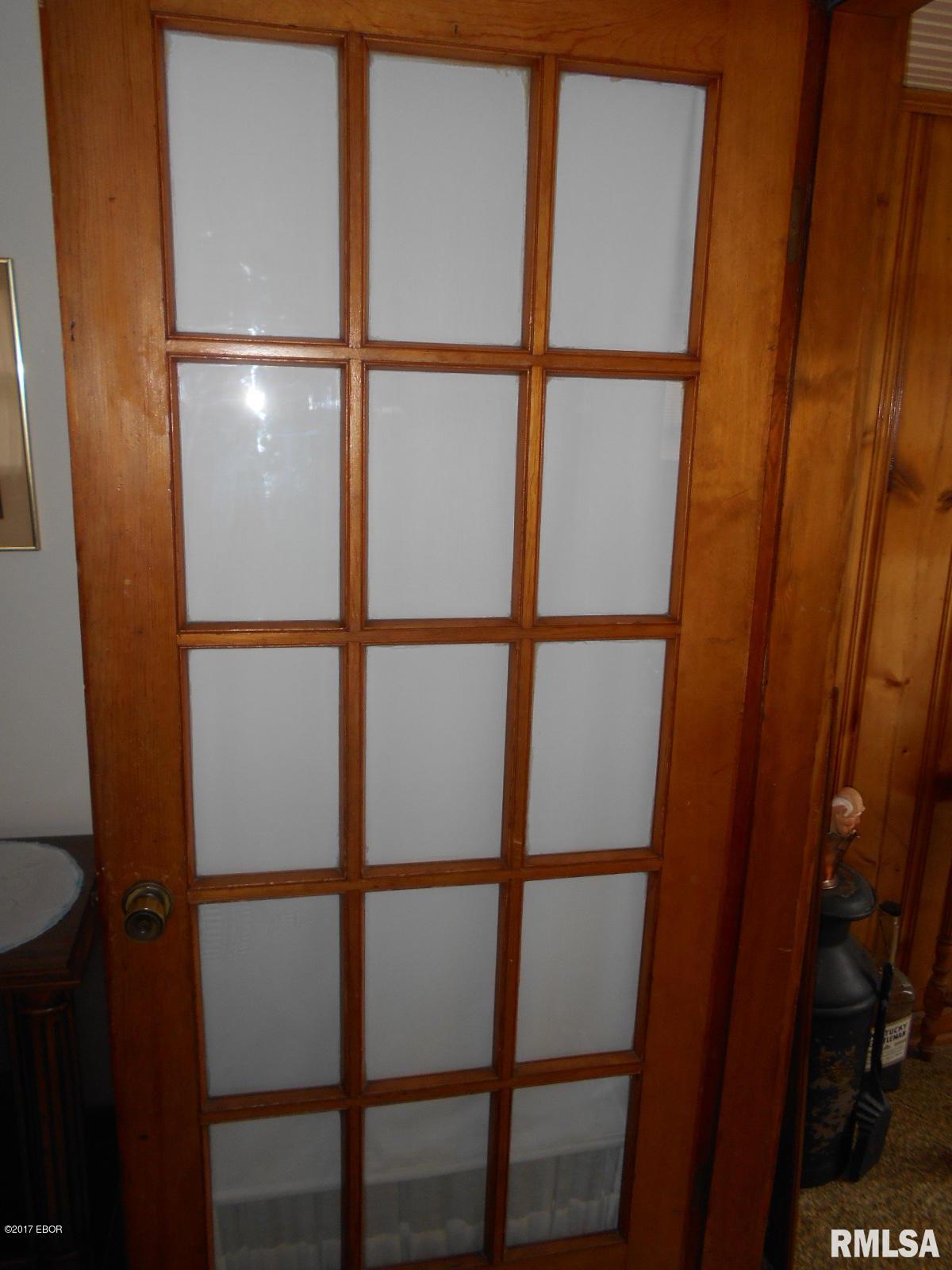 432 South Locust Street Flora, IL 62839 - Photo 15 of 34 Gallery Image 15