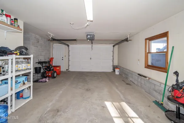 $360,000 | 437 East Lucille Lane, Rotterdam, NY 12306