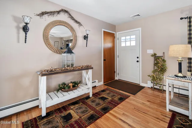 $330,000 | 437 East Lucille Lane, Rotterdam, NY 12306