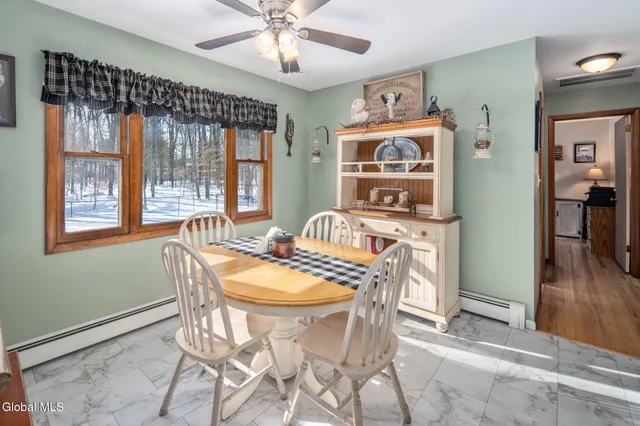 $330,000 | 437 East Lucille Lane, Rotterdam, NY 12306