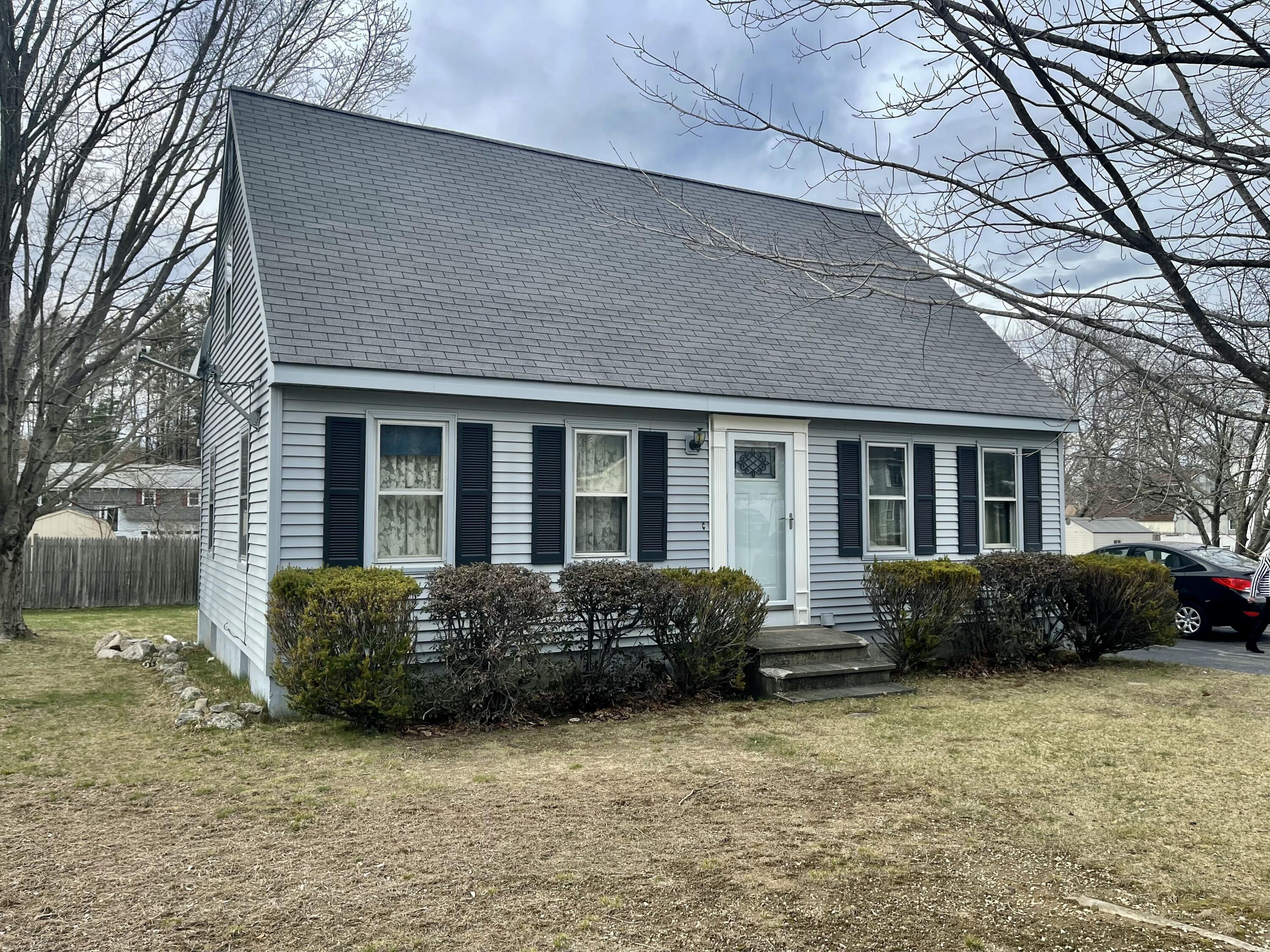 17 Greenfield Lane Biddeford, ME 04005 - Photo 11 of 15 Front