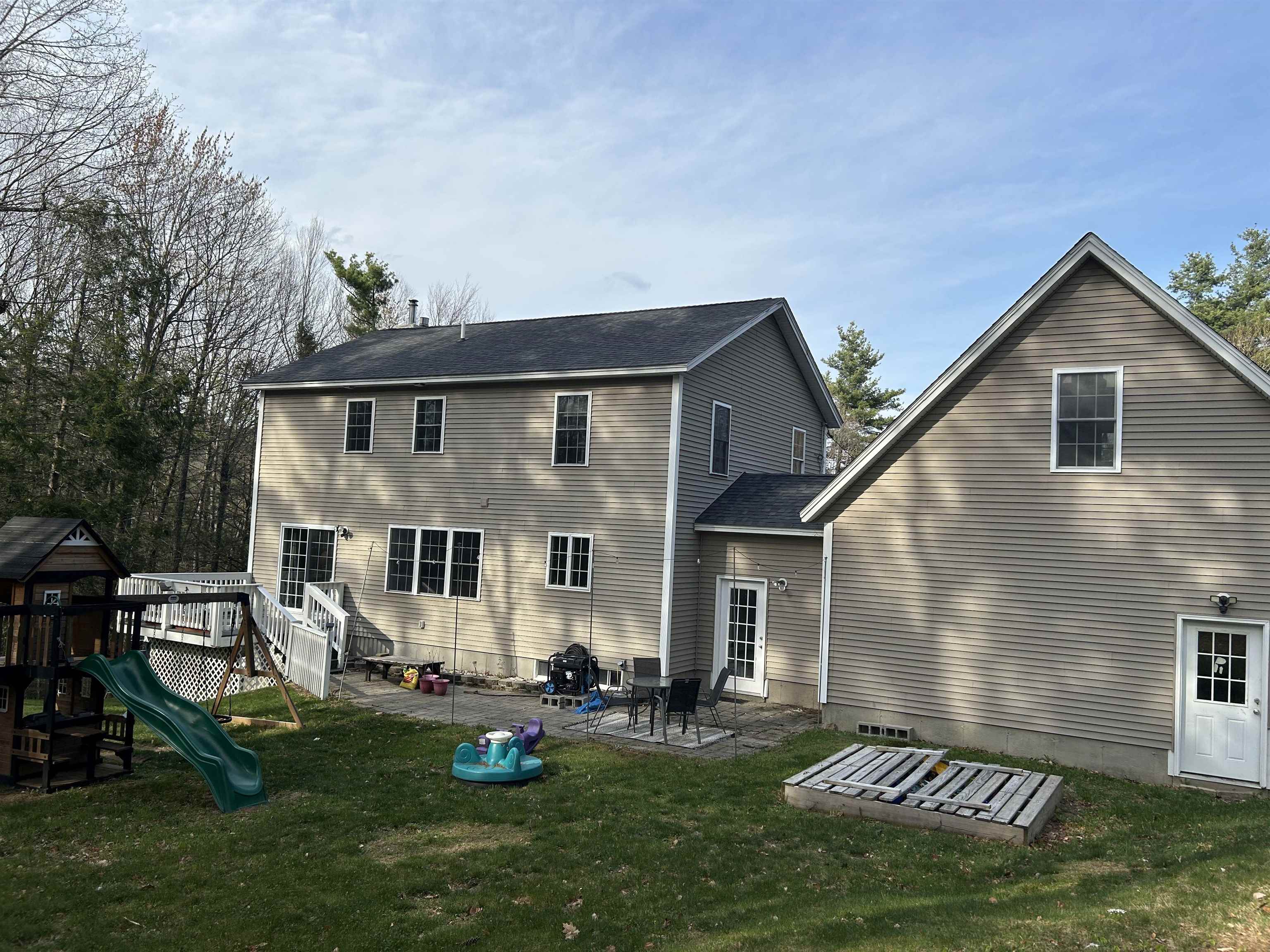 90 Cedar Ridge Drive New Ipswich, NH 03071 - Photo 5 of 35