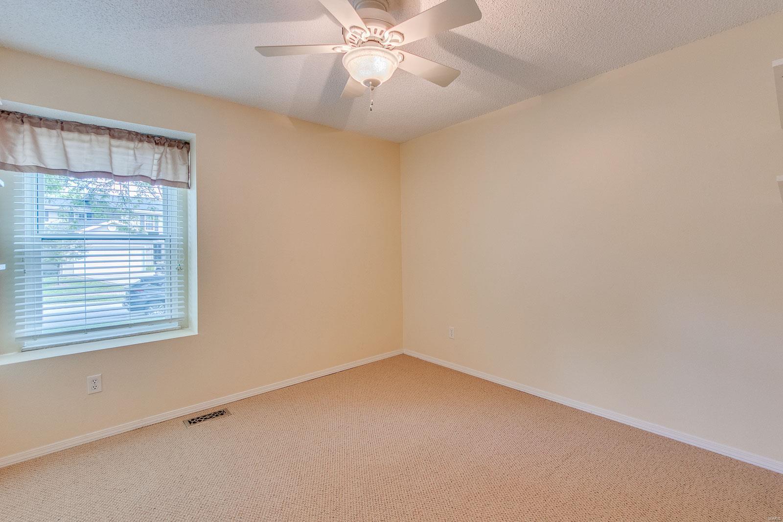 104 Tara Ridge Court Ballwin, MO 63021 - Photo 31 of 52 Gallery Image 31