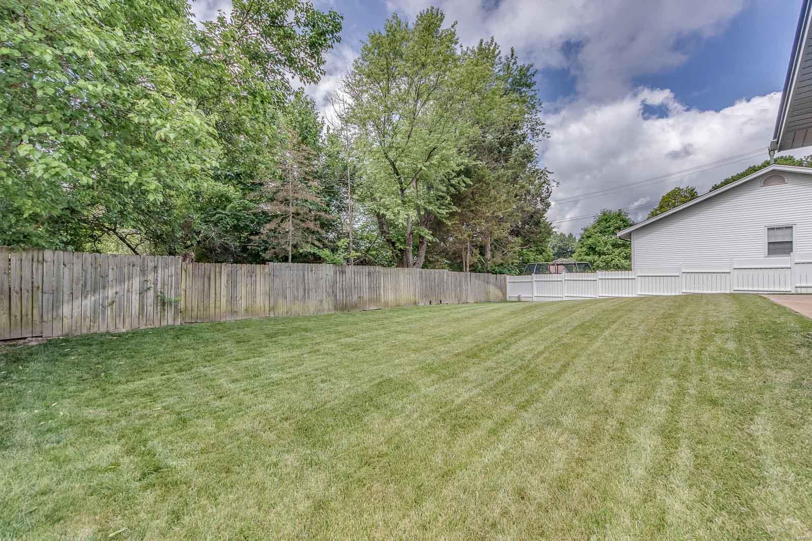 104 Tara Ridge Court Ballwin, MO 63021 - Photo 52 of 52 Gallery Image 52