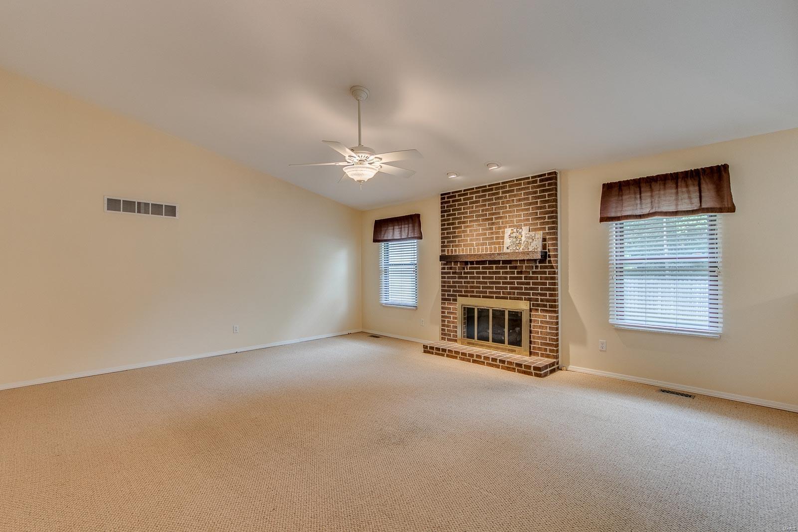 104 Tara Ridge Court Ballwin, MO 63021 - Photo 7 of 52 Gallery Image 7