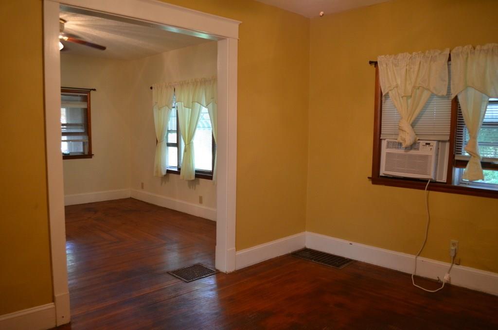 3228 Spring Hill Road Anderson, IN 46016 - Photo 12 of 28