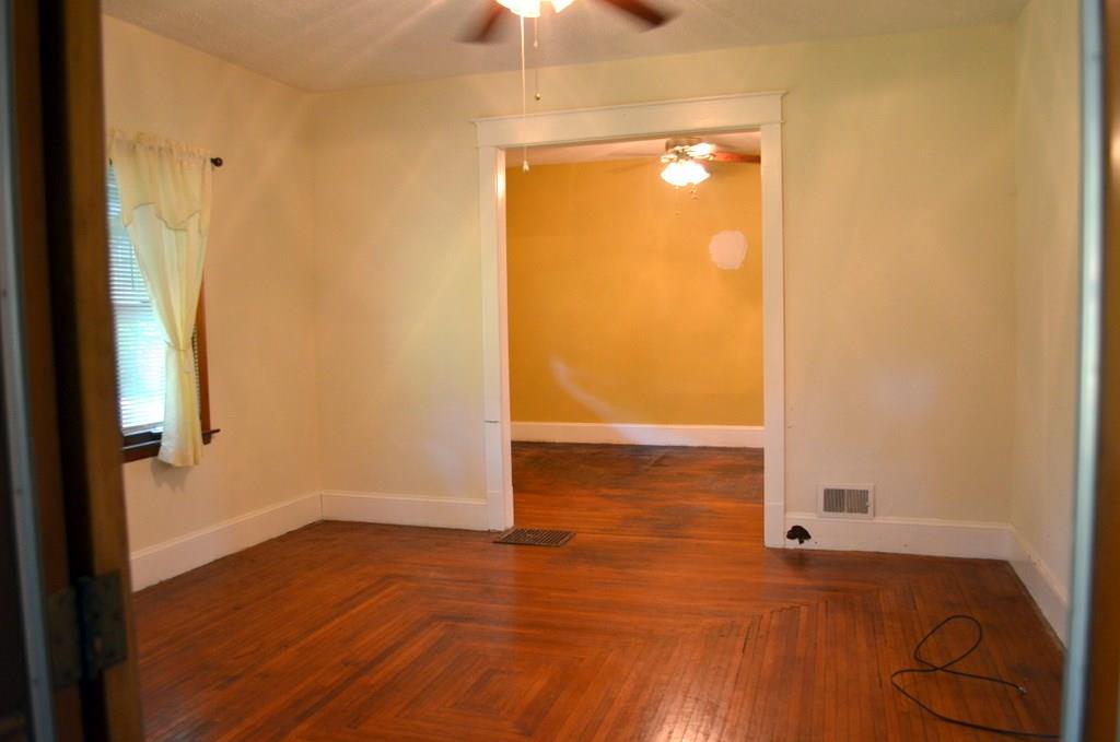 3228 Spring Hill Road Anderson, IN 46016 - Photo 13 of 28