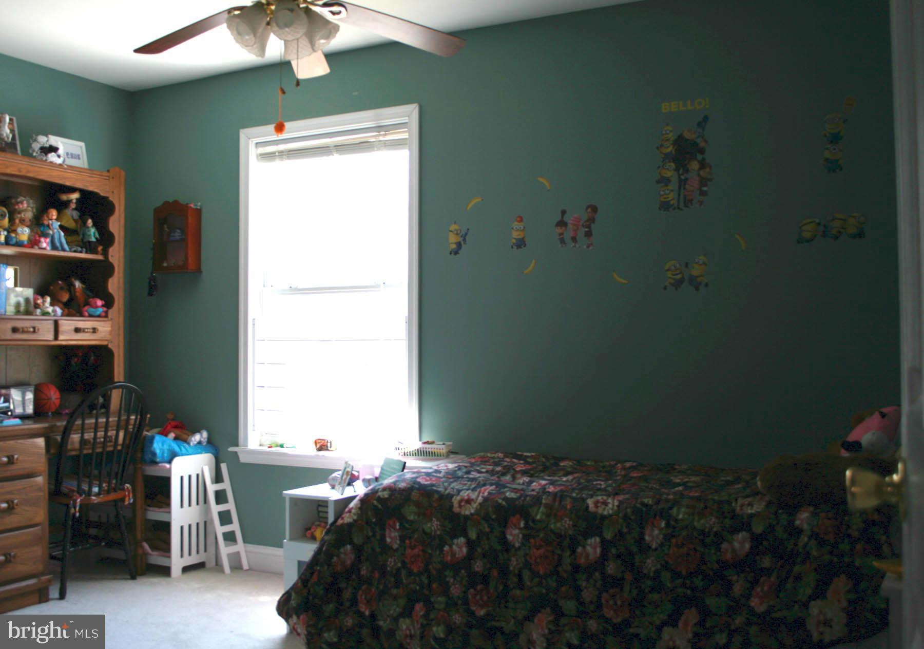 108 Meadows Road Fredericksburg, VA 22406 - Photo 25 of 30 Upstaris Bedroom 1