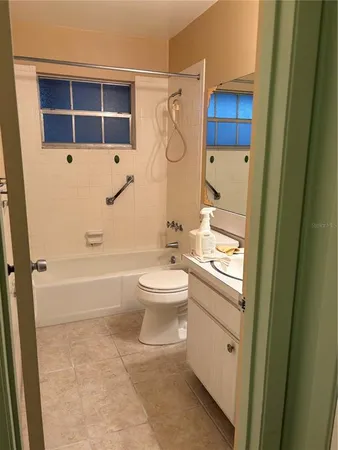 $80,000 | 5505 Hernandes Drive, Unit 210, Orlando, FL 32808