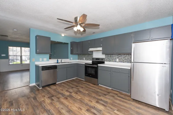 $1,150 | 210 Mesa Lane, Jacksonville, NC 28546