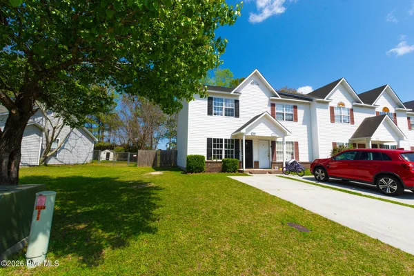 $1,150 | 210 Mesa Lane, Jacksonville, NC 28546