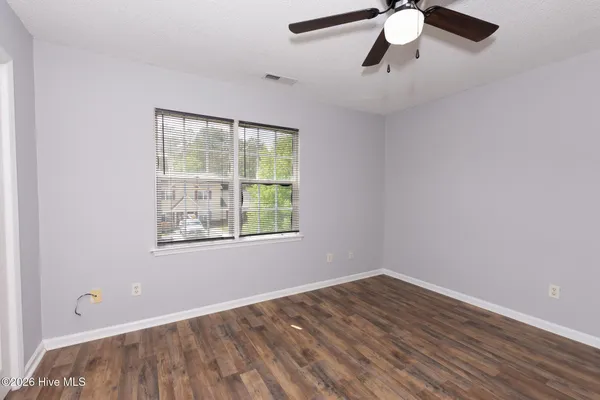 $1,150 | 210 Mesa Lane, Jacksonville, NC 28546